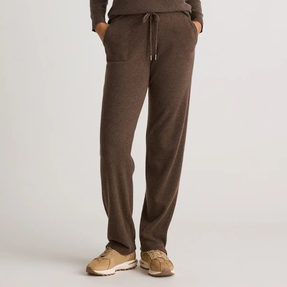 Quince Pants - NWT Quince Women's Chocolate Brown Mongolian Cashmere Track Pants